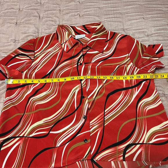 EUC Red Button down shirt with waves print - Picture 6 of 8